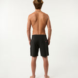 Daily Driver Hybrid Short in Black