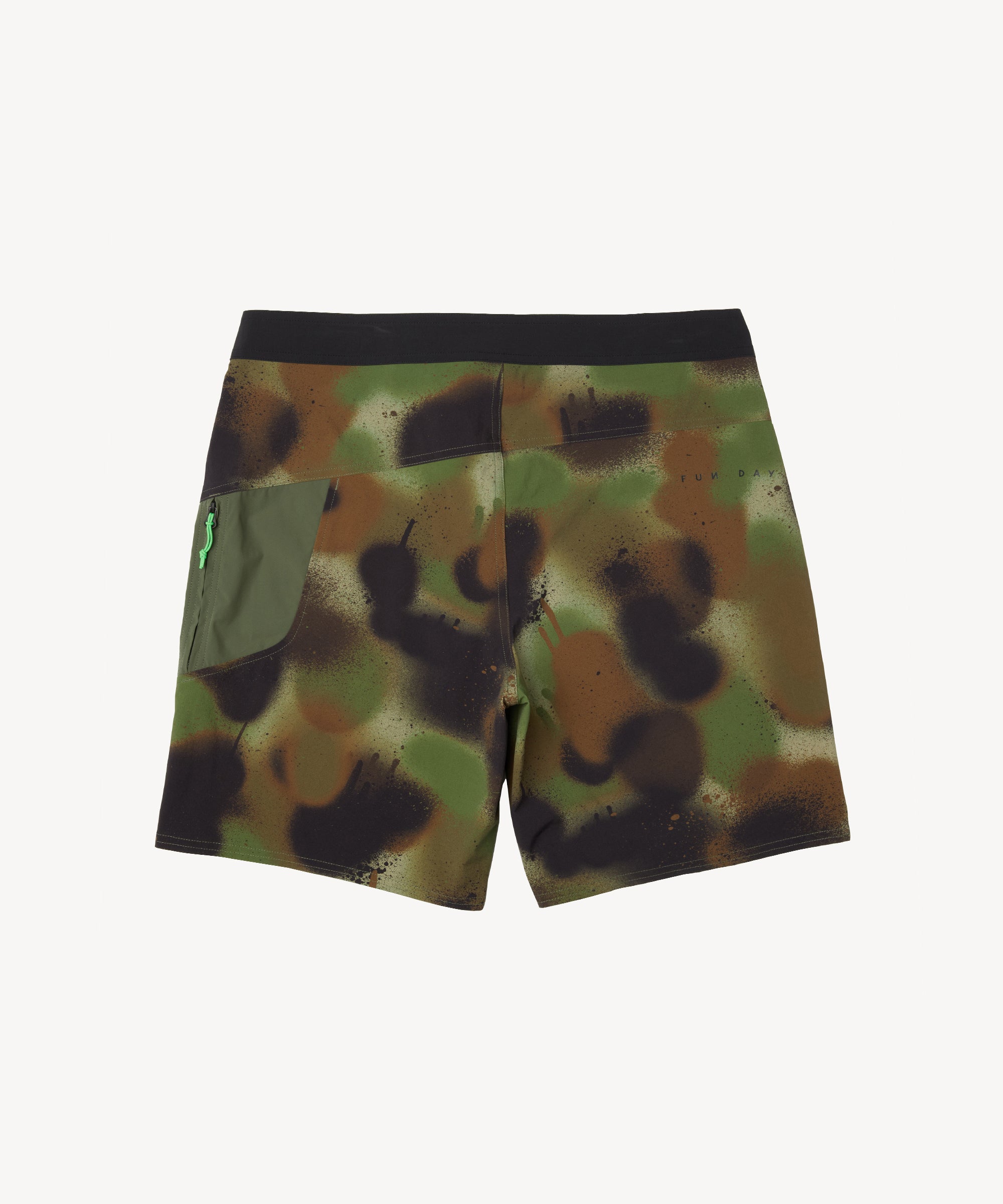 Model 01 Camo Boardshort in Camo
