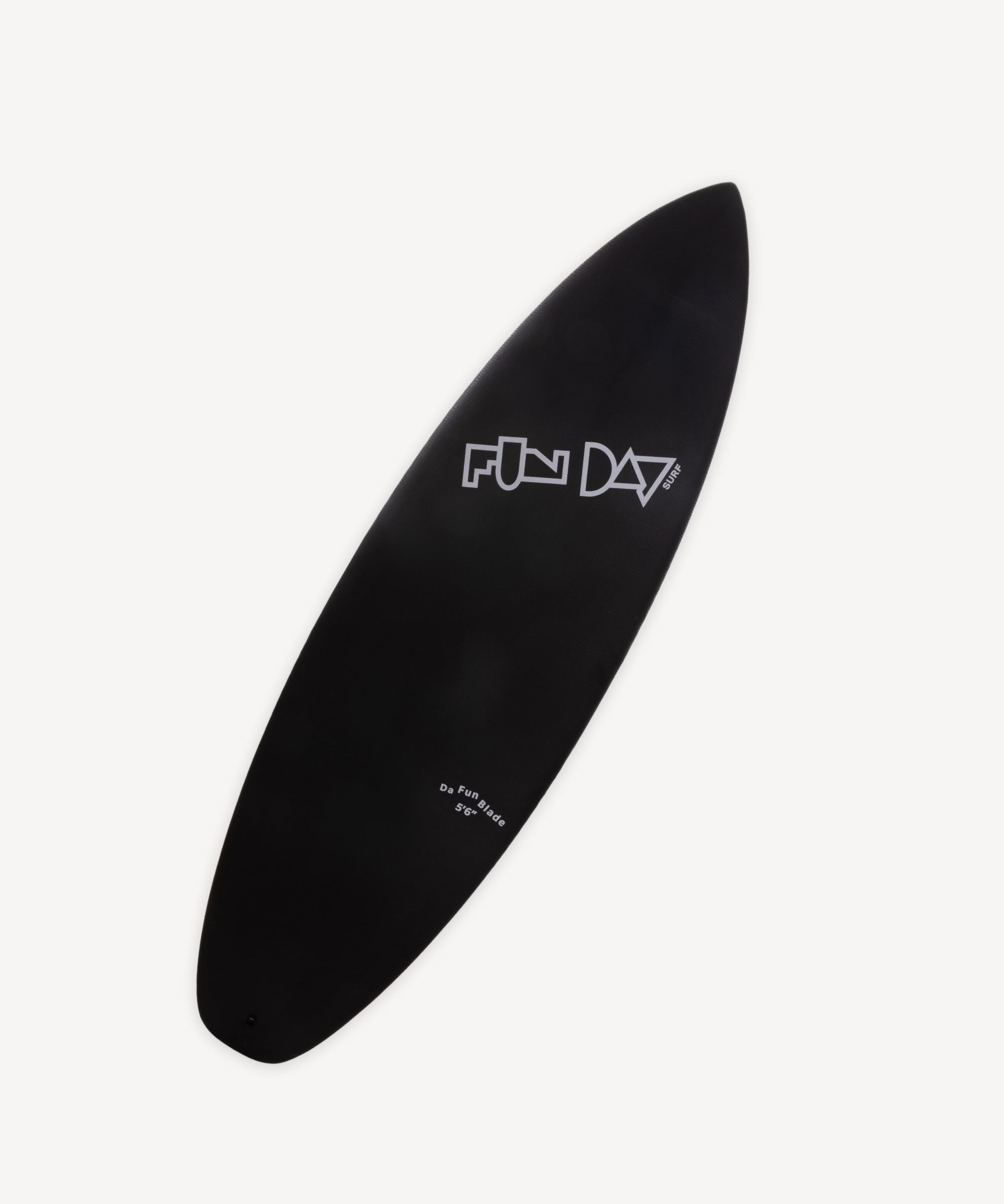 Fun Day Surf 5'6 Da Fun Blade Hybrid surfboard, soft deck with fiberglass bottom, front view