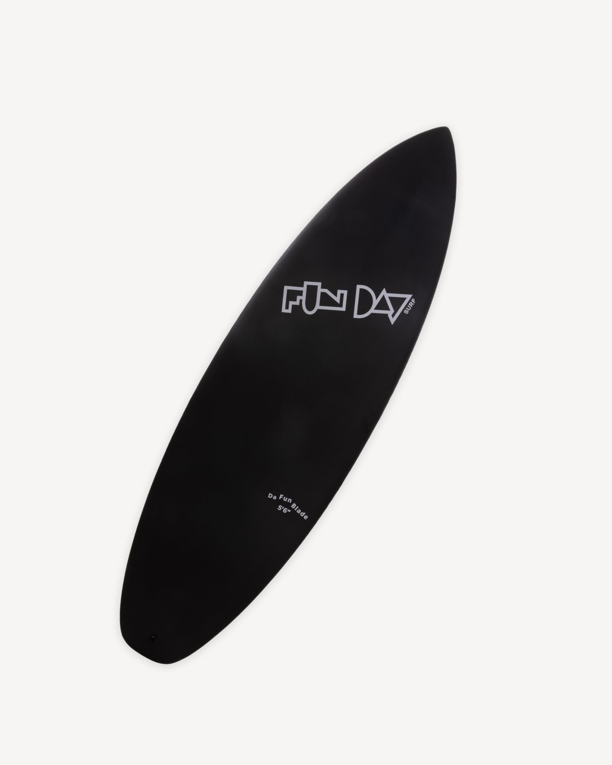 Fun Day Surf 5'6 Da Fun Blade Hybrid surfboard, soft deck with fiberglass bottom, front view